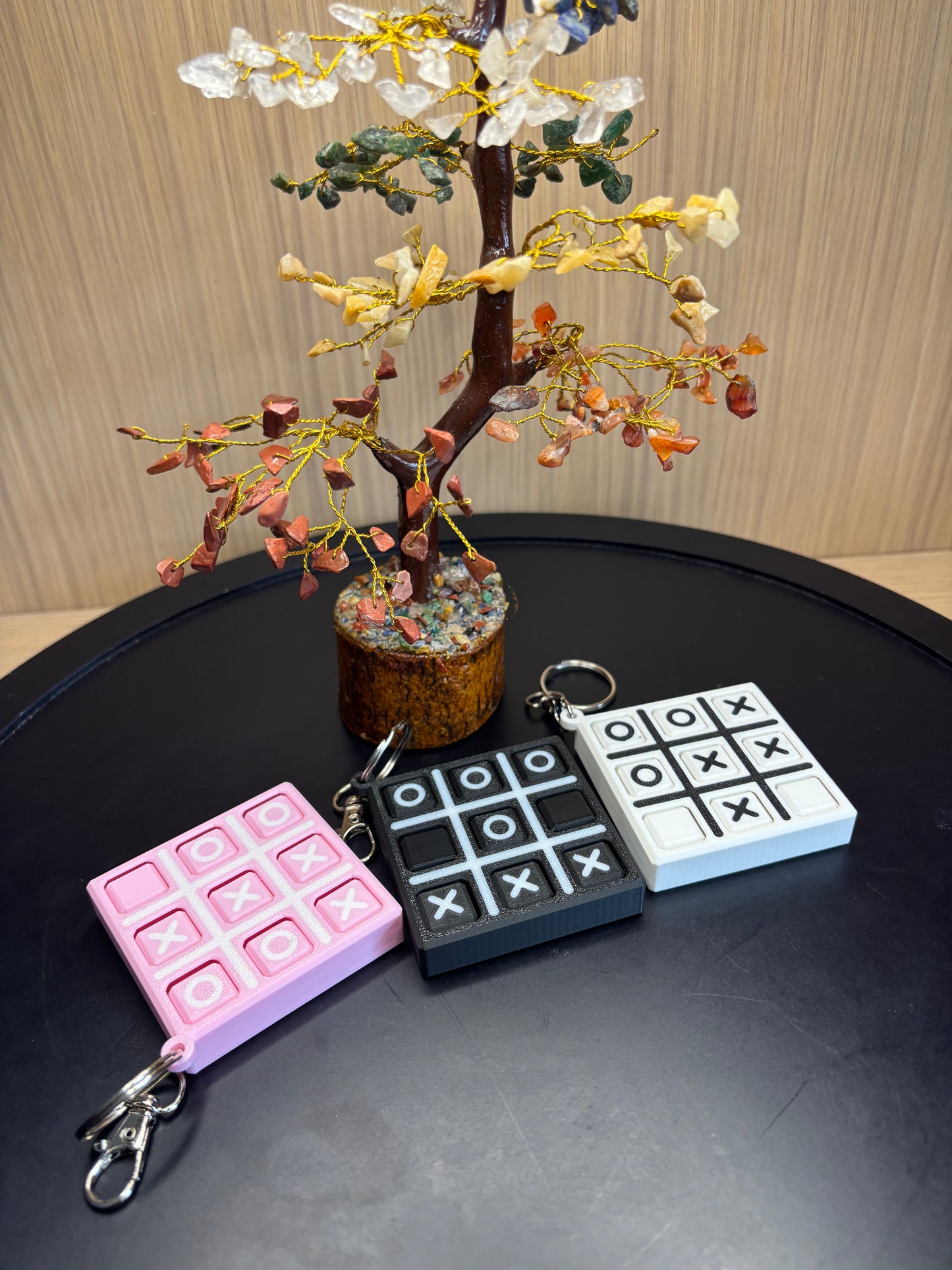 Tic Tac Toe Keychain - Fun on the Go