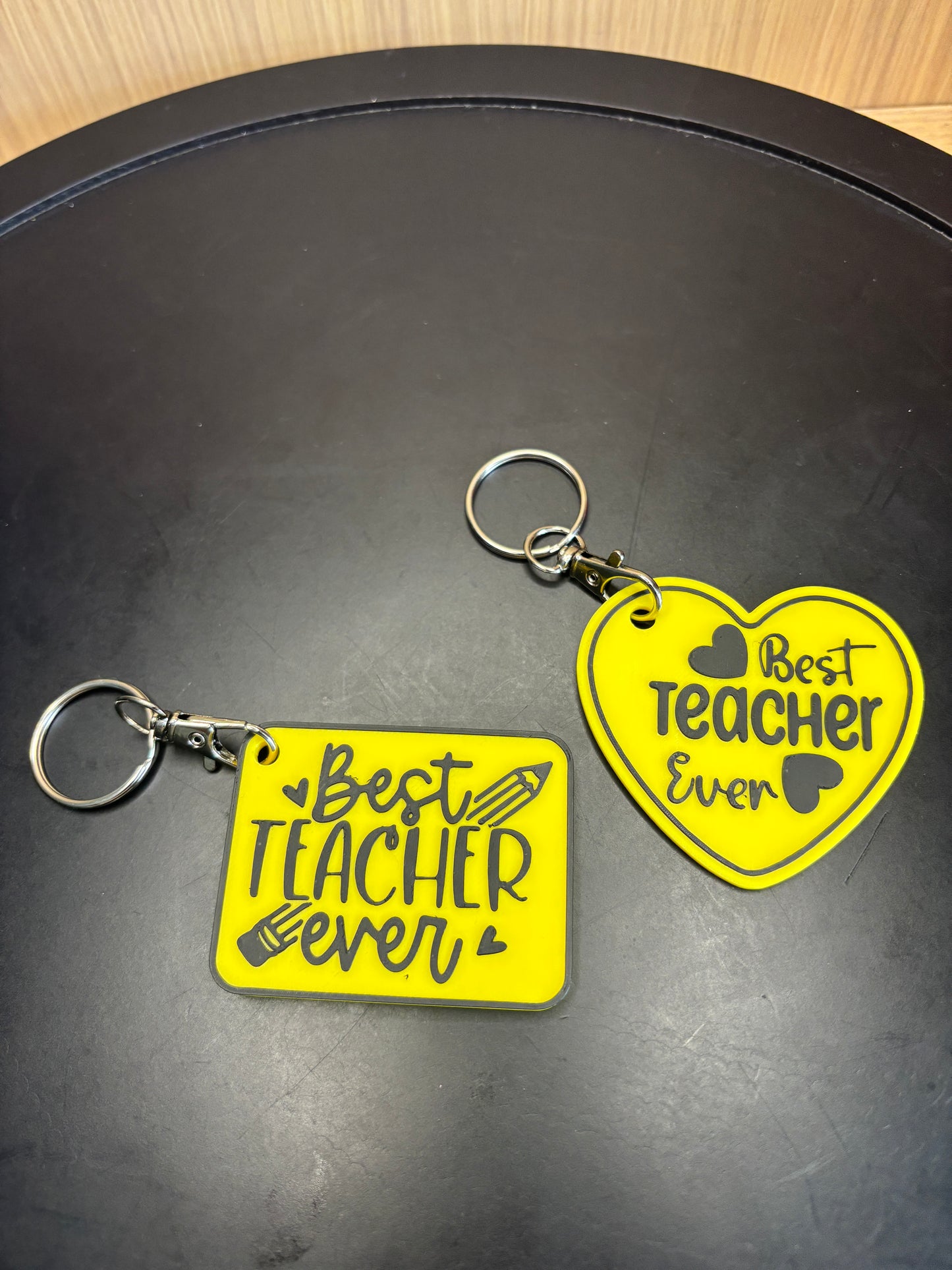 "Best Teacher Ever" 3D-Printed Keychain