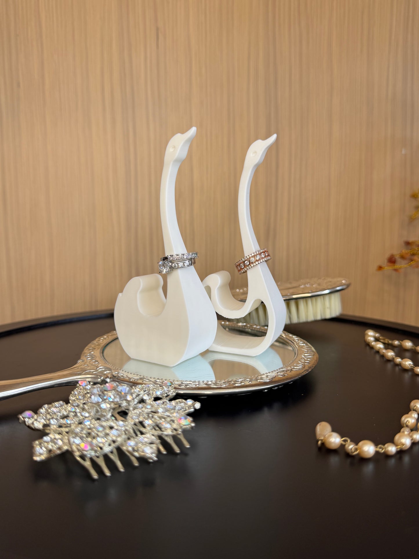 Swan Couple Ring Holder - 2 Ring holders